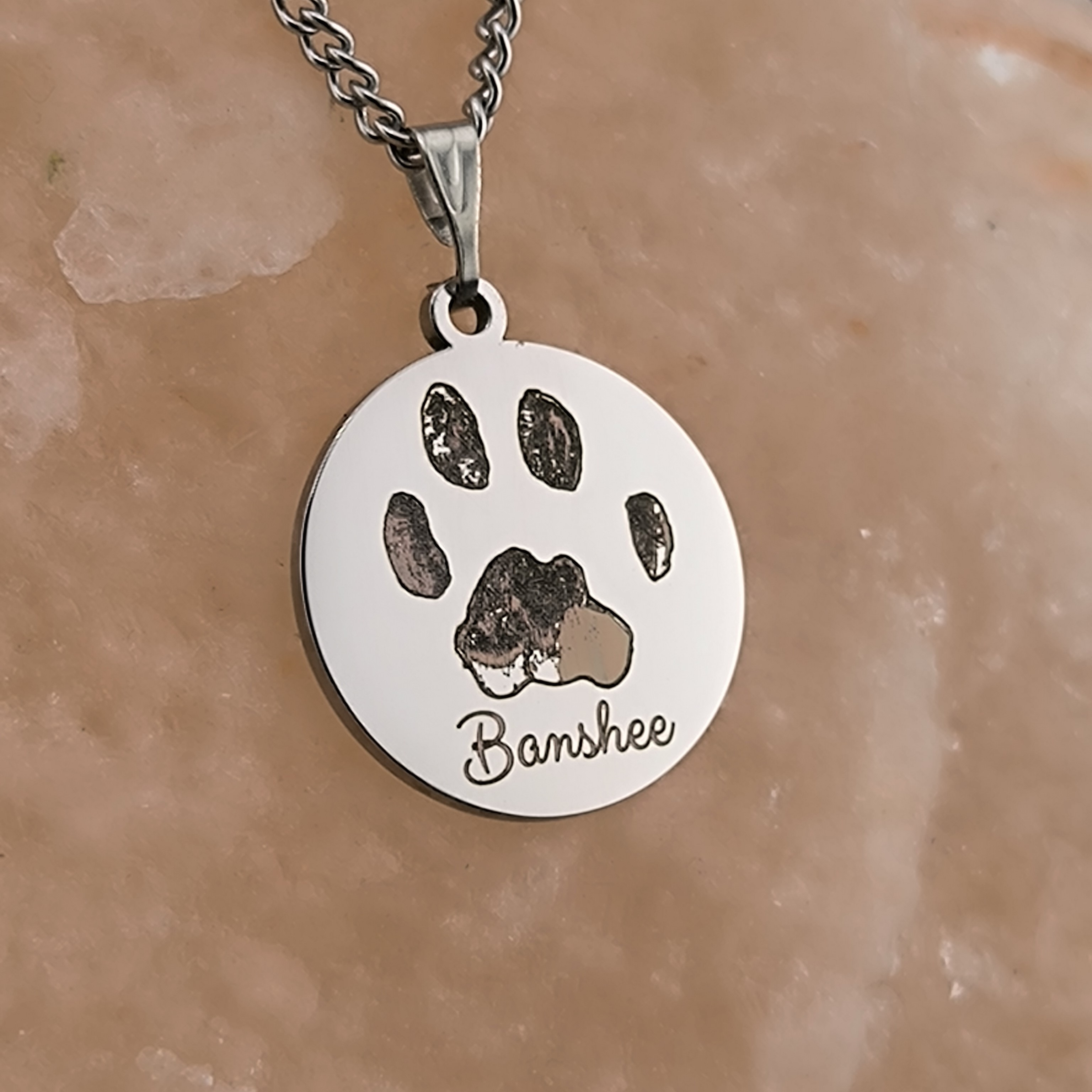 Kette mit individuellen Fingerabdruck